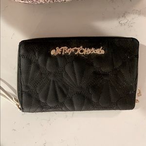 NWT Betsy Johnson clutch